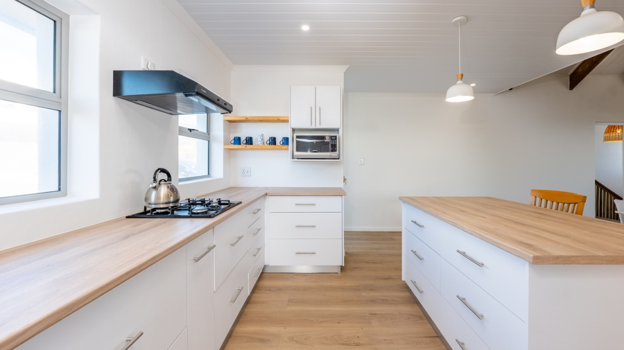 2 Bedroom Property for Sale in Agulhas Western Cape